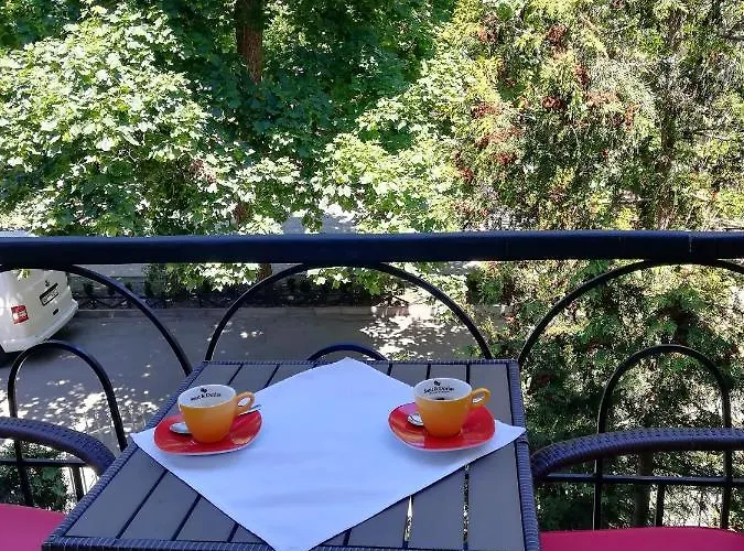 Reno On Deribasovskaya Aparthotel 3*