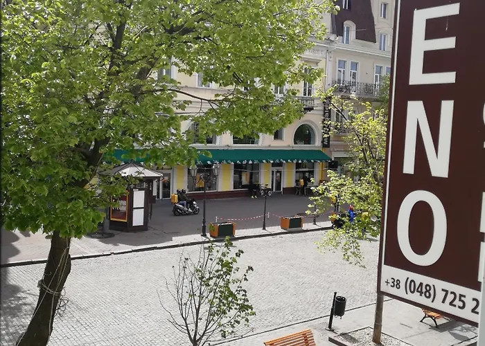 Reno On Deribasovskaya 3* Odessza