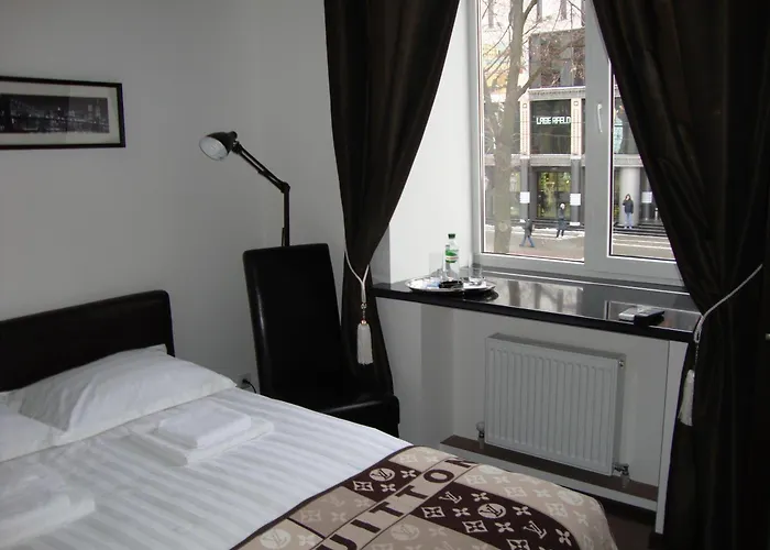 Reno On Deribasovskaya Aparthotel